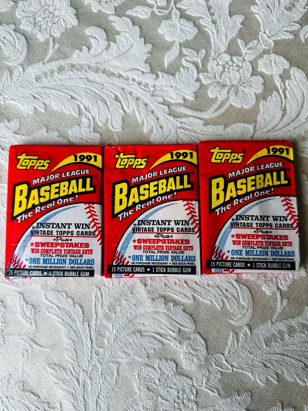 THREE PACKS TOPPS 1991 MAJOR LEAGUE BASEBALL THE REAL ONE 15 PICTURE CARDS